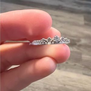 10k Princess Tiara White Gold Diamond Ring size 4.5